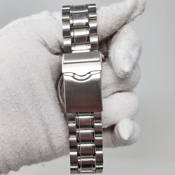 Disney Mickey Mouse Disney Channel Metal Band Watch - Picture 7 of 11